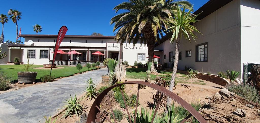 Willowmore Hotel | Royal Hotel Willowmore
