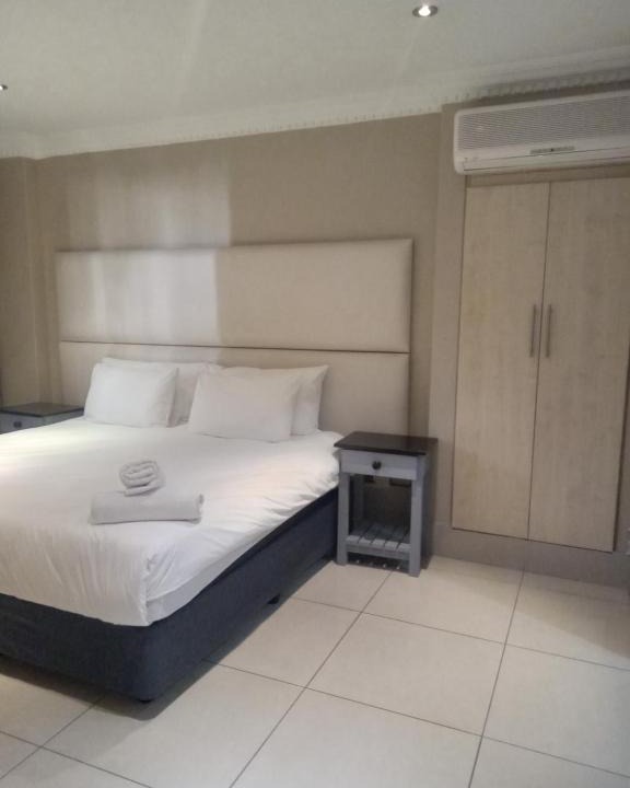 Durban Point Apartment | #Sails apartment 033