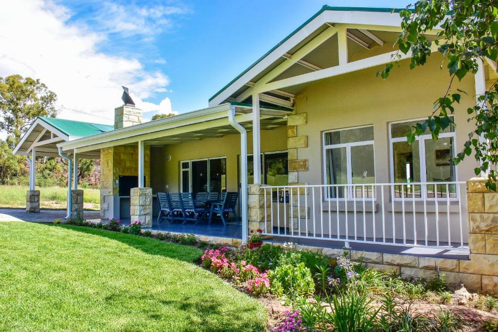 Clarens House | Saints Rest