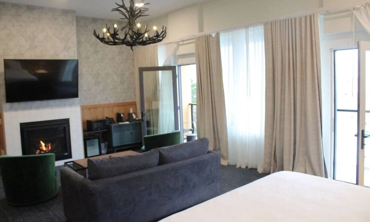 Seaside Hotel | SaltLine Hotel