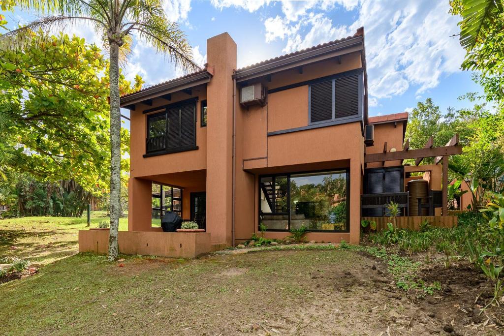 Hibiscus Coast Villa | San Lameer Villa 2908 - 3 Bedroom Superior - 6 pax - San Lameer Rentals Agency