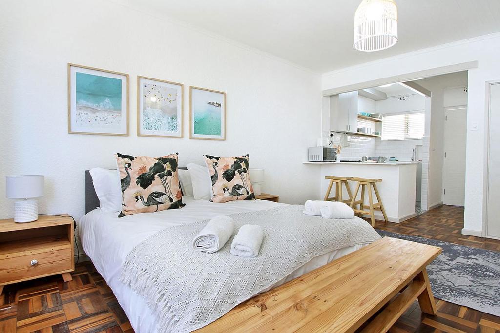 Mouille Point Apartment | Sandringham 6