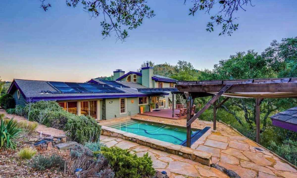 Santa Rosa House | Santa Rosa Wine Country Pool & Hot Tub Retreat