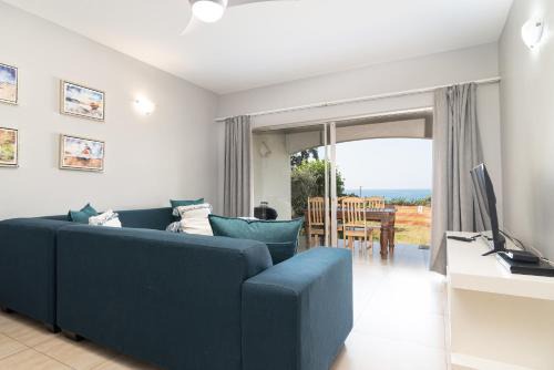 Shaka's Rock Apartment | Santorini Kallisti 7 (Family Only)