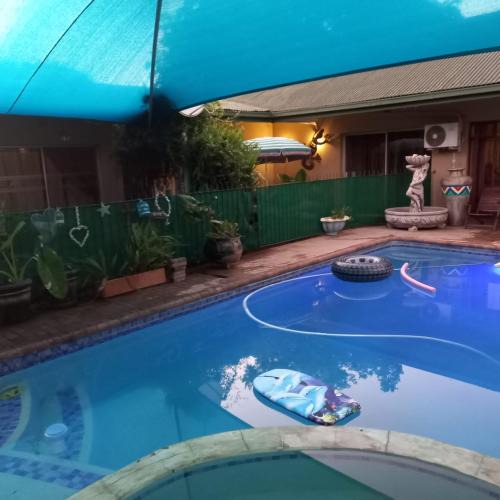 Schweizer-Reineke House | Schweizer Guesthouse