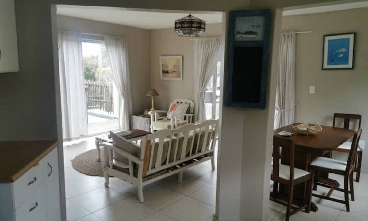Umkomaas Bed & Breakfast | Seascapes Cottage