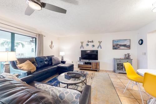 Indian Shores House | Seashell 12