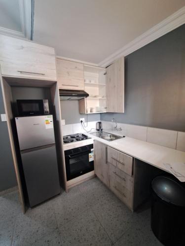 Kempton Park House | Selina Guesthouse
