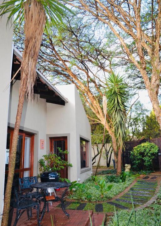 Douglasdale Apartment | Serendipity Cottage