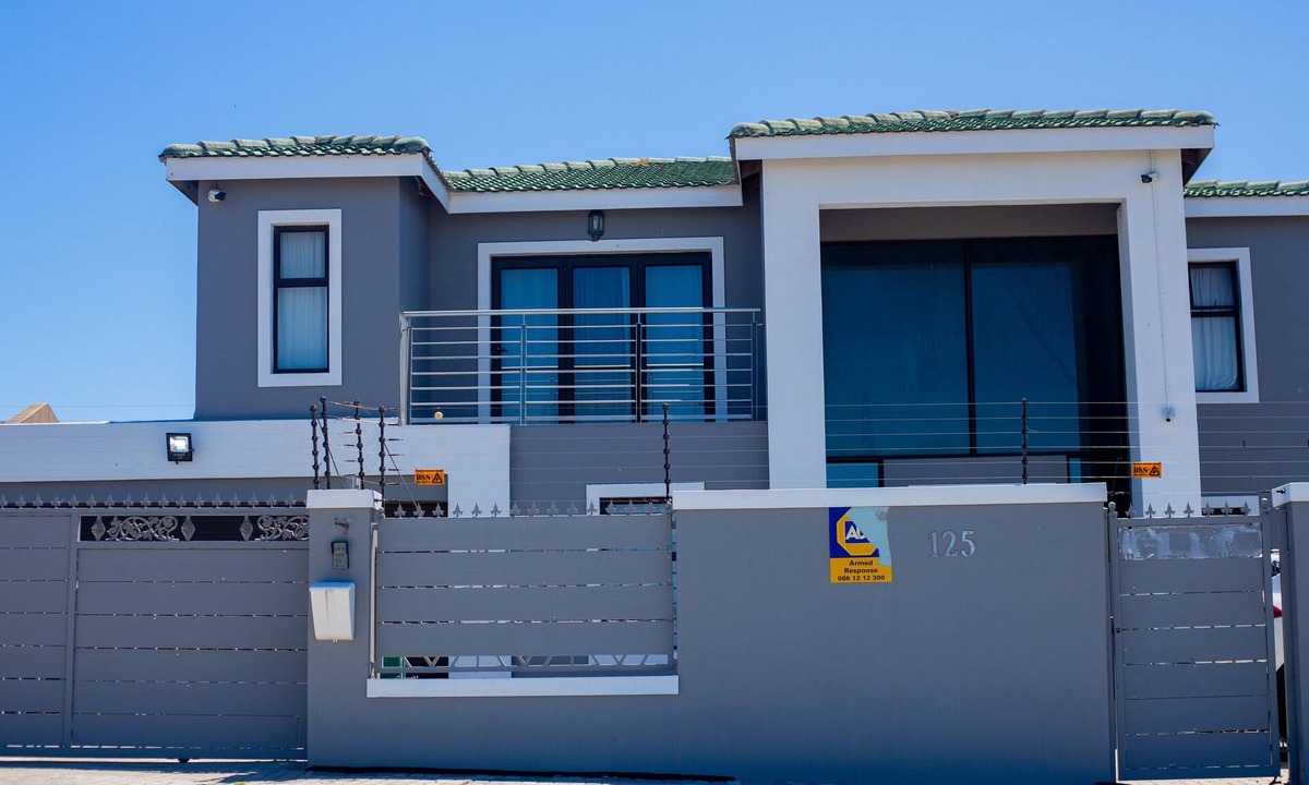 Bloubergstrand Villa | SERENITY @ ITS HEIGHTS
