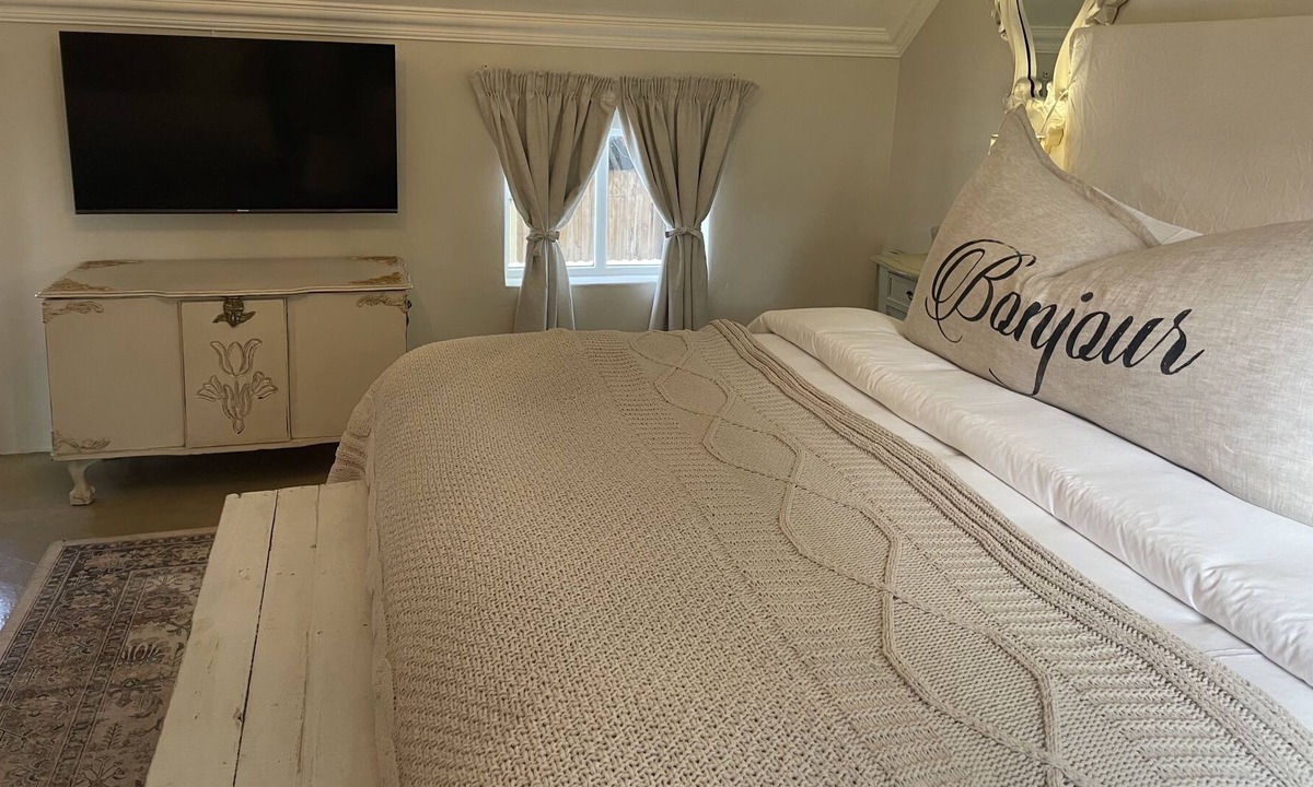 Riebeek Kasteel House | Shades of Provence