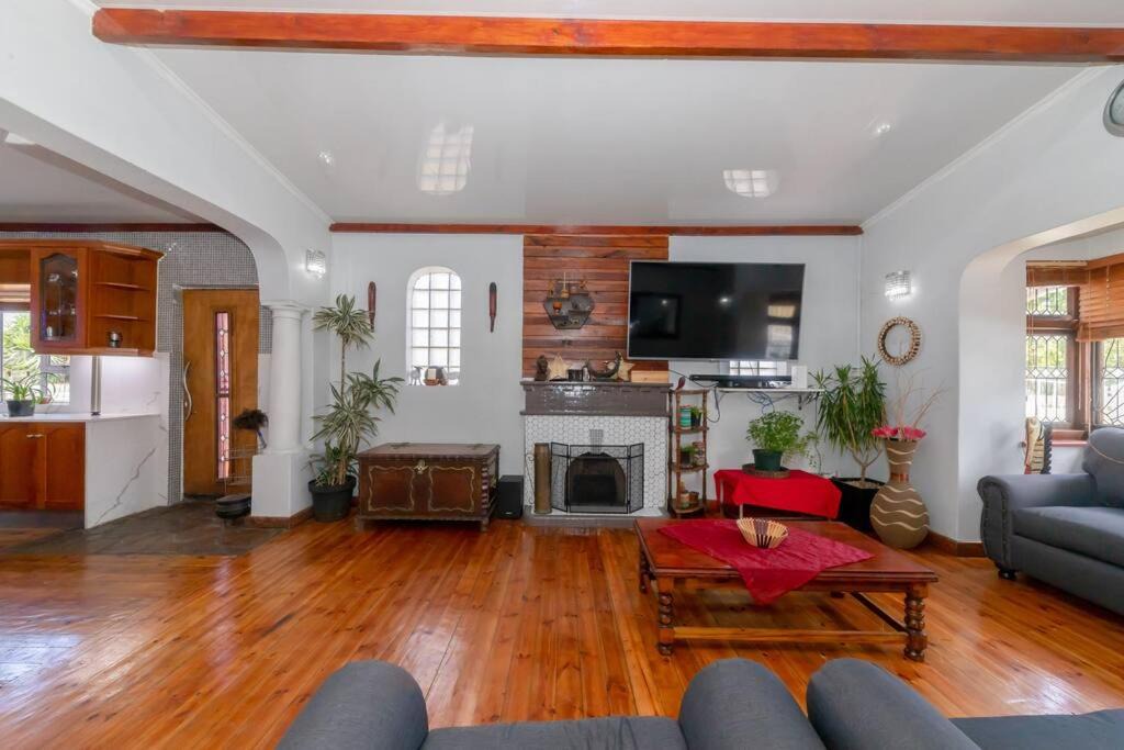 Wynberg Apartment | Sharods Self-catering Guesthouse