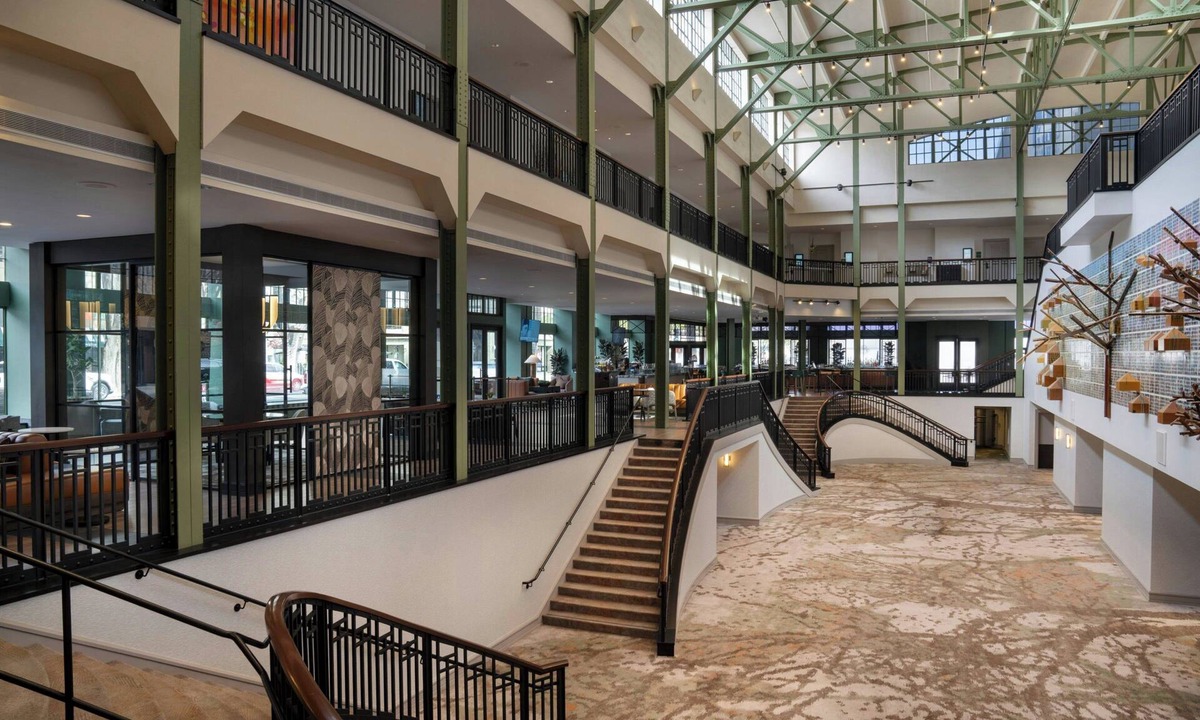 Downtown Sacramento Hotel | Sheraton Grand Sacramento Hotel
