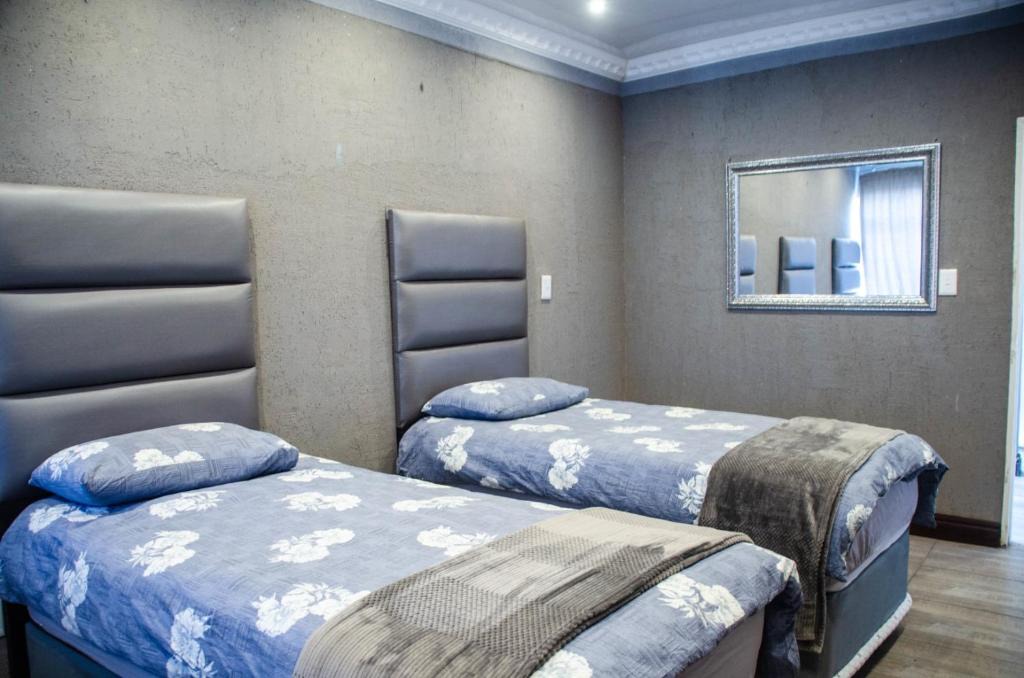 Alabama House | Simunye Guest House