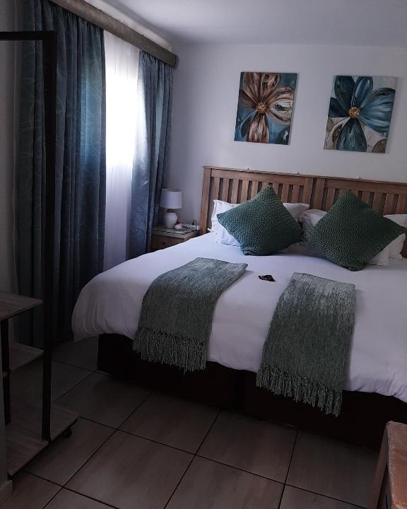 Fichardt Park Apartment | Sleep@161 Benade Drive