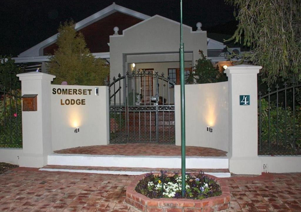 Montagu Cabin | Somerset Lodge
