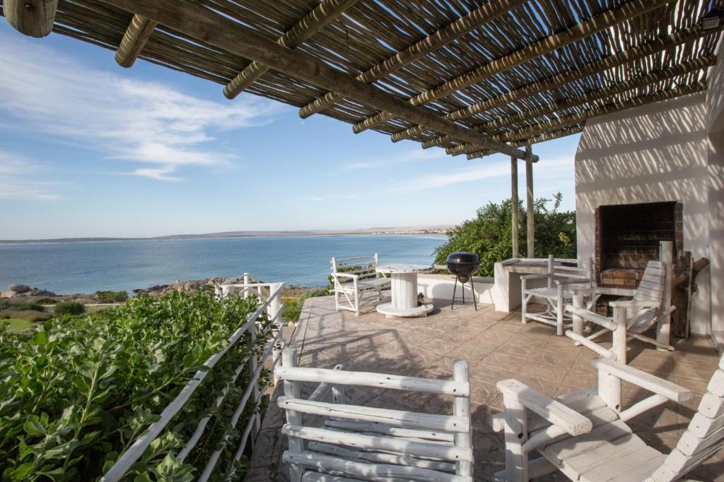 Holiday | Paternoster