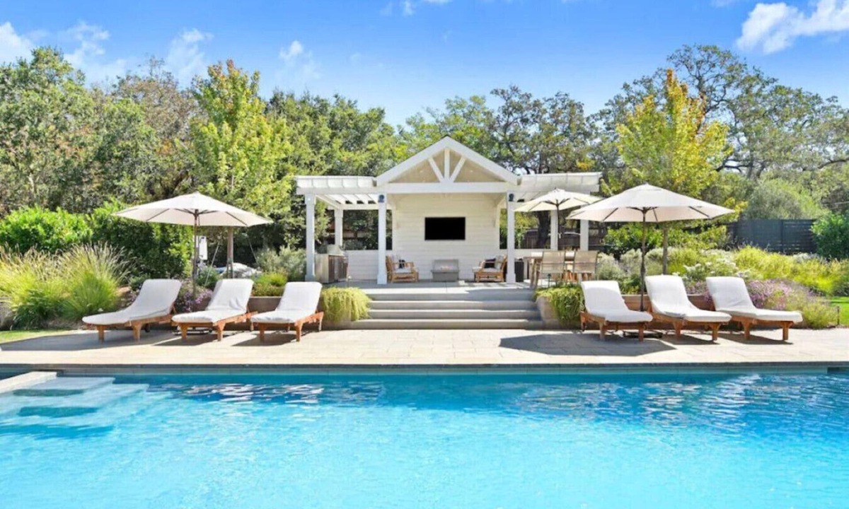 Sonoma House | Sonoma Family Retreat with 4 Bdms and Pool