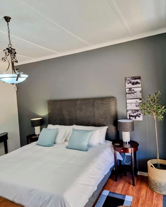 Phokwane House | Sonskyn Hof Guest House/Gastehuis