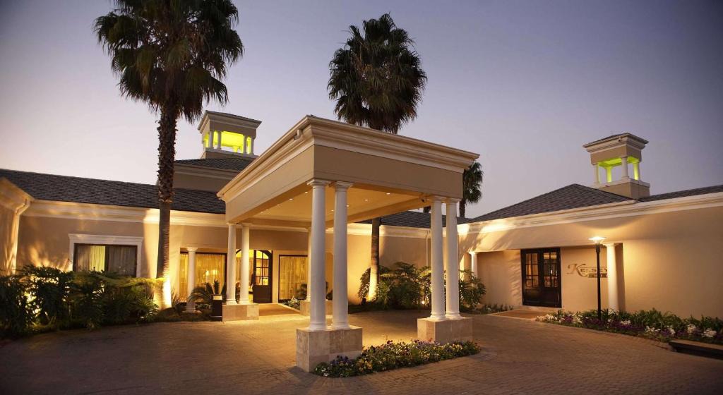 Sandown Hotel | Southern Sun Katherine Street