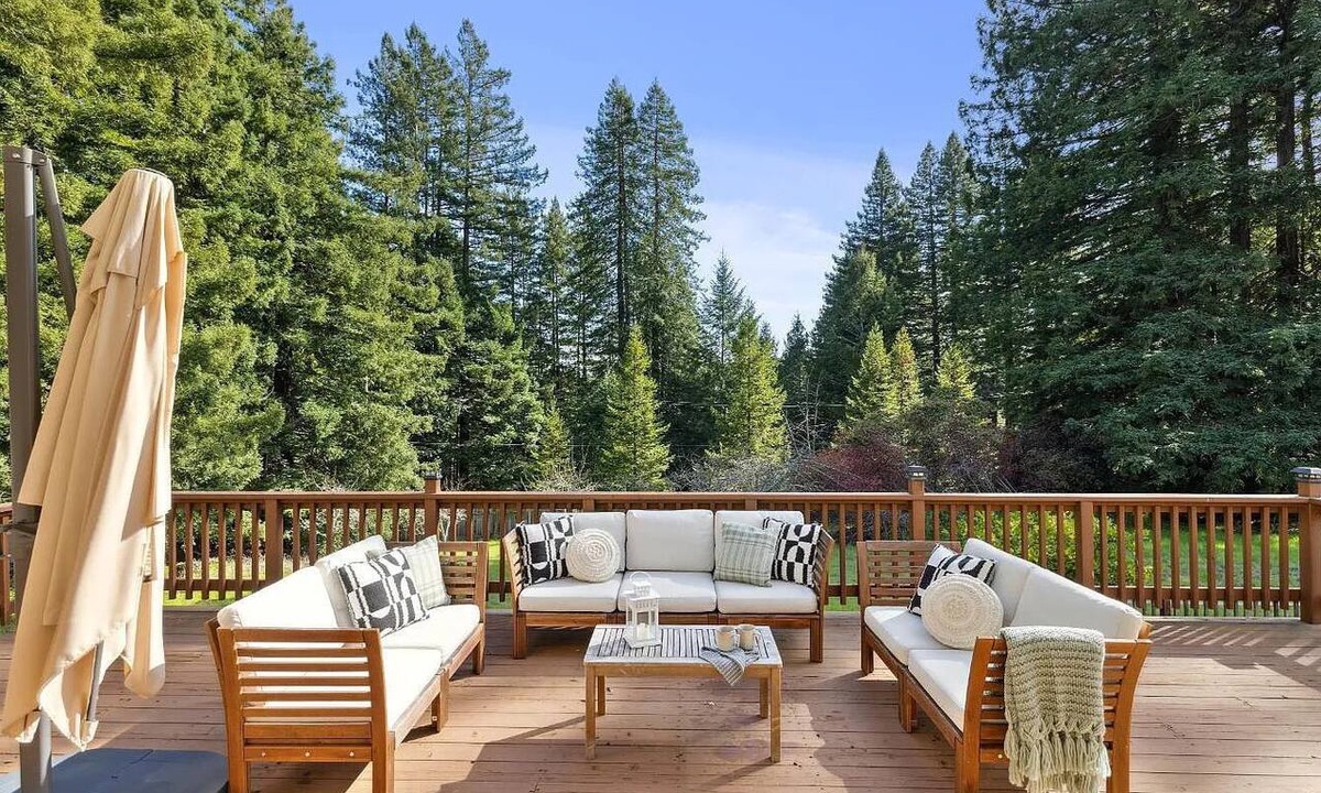 Occidental House | Spacious 4BR country retreat nestled in redwoods and apple orchard