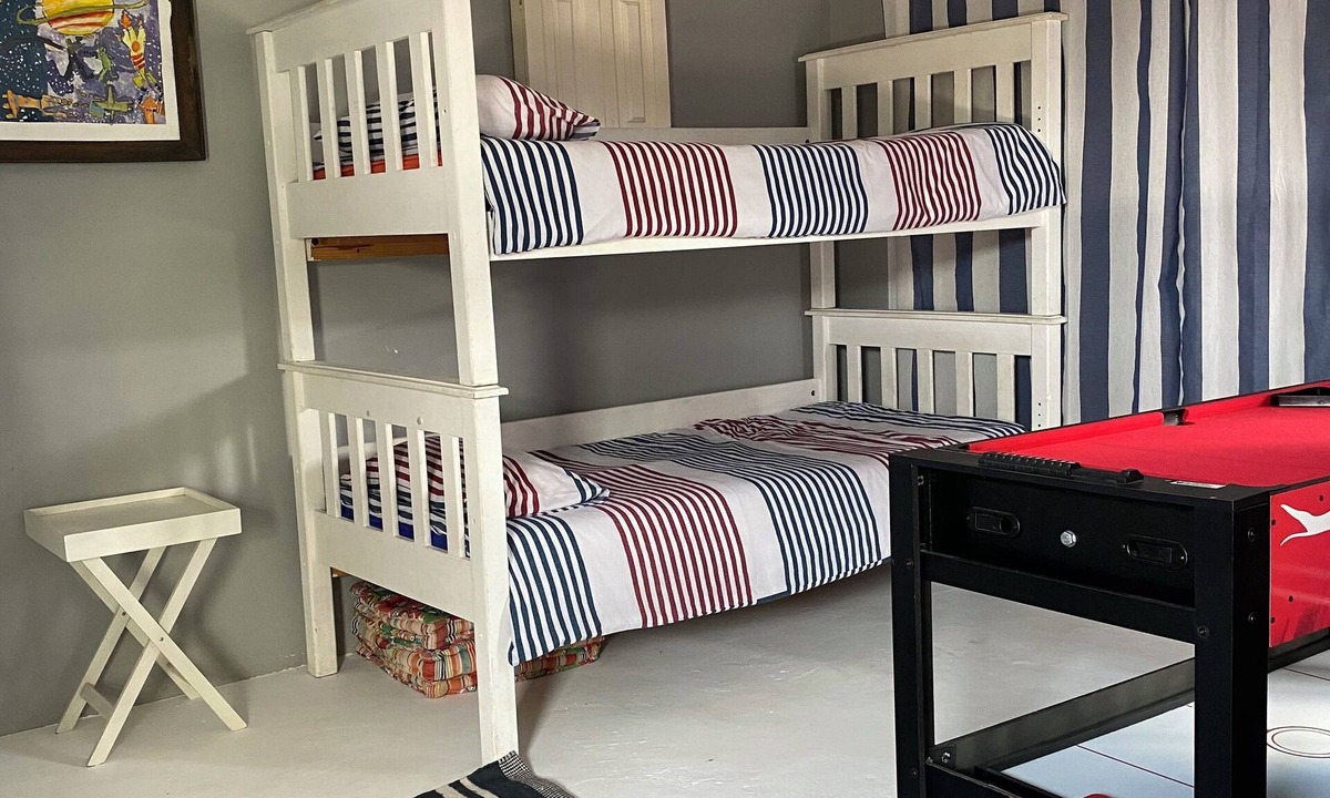 Pringle Bay House | Spacious Family Beach House in Pringle Bay with huge garden next to a stream