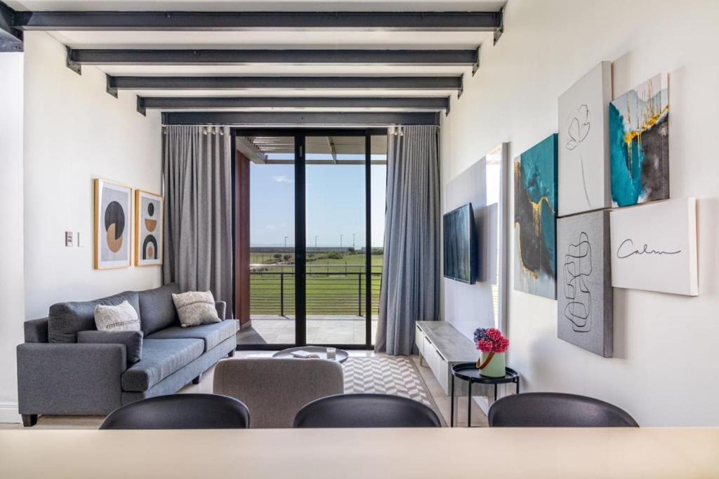 Durban Point Apartment | Stunning Apartment in Quayside 103