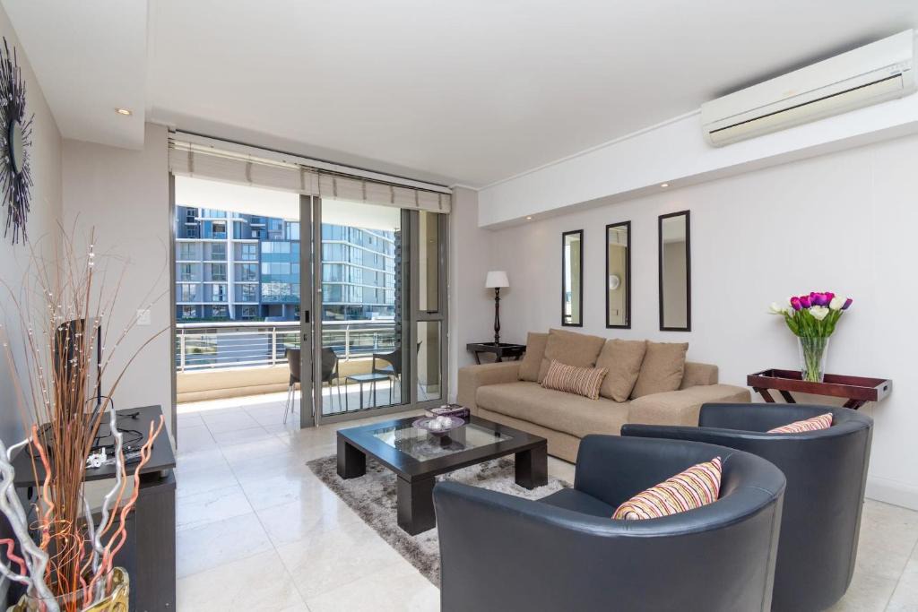 Victoria and Alfred Waterfront Apartment | Stunning one bed apartment on Cape Town's Canals