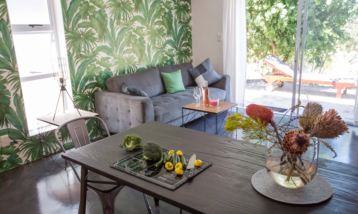 Bloubergstrand Apartment | Stylish Loft with Solar, 2 minutes walk to our sandy white beaches