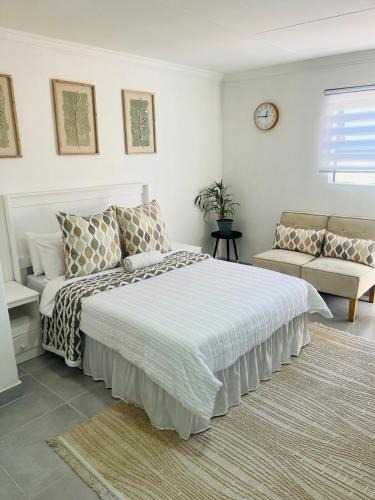 Germiston Apartment | Stylish Studio in Hazel Park