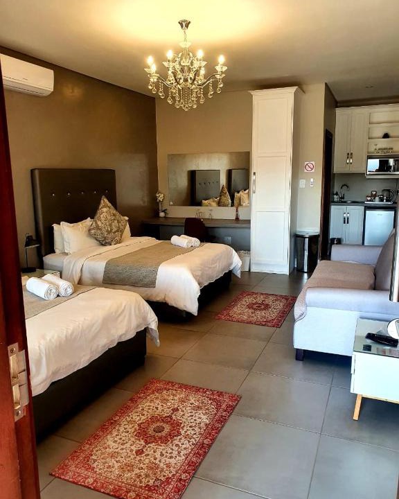 Bloemfontein House | Suikerbossie Guesthouse