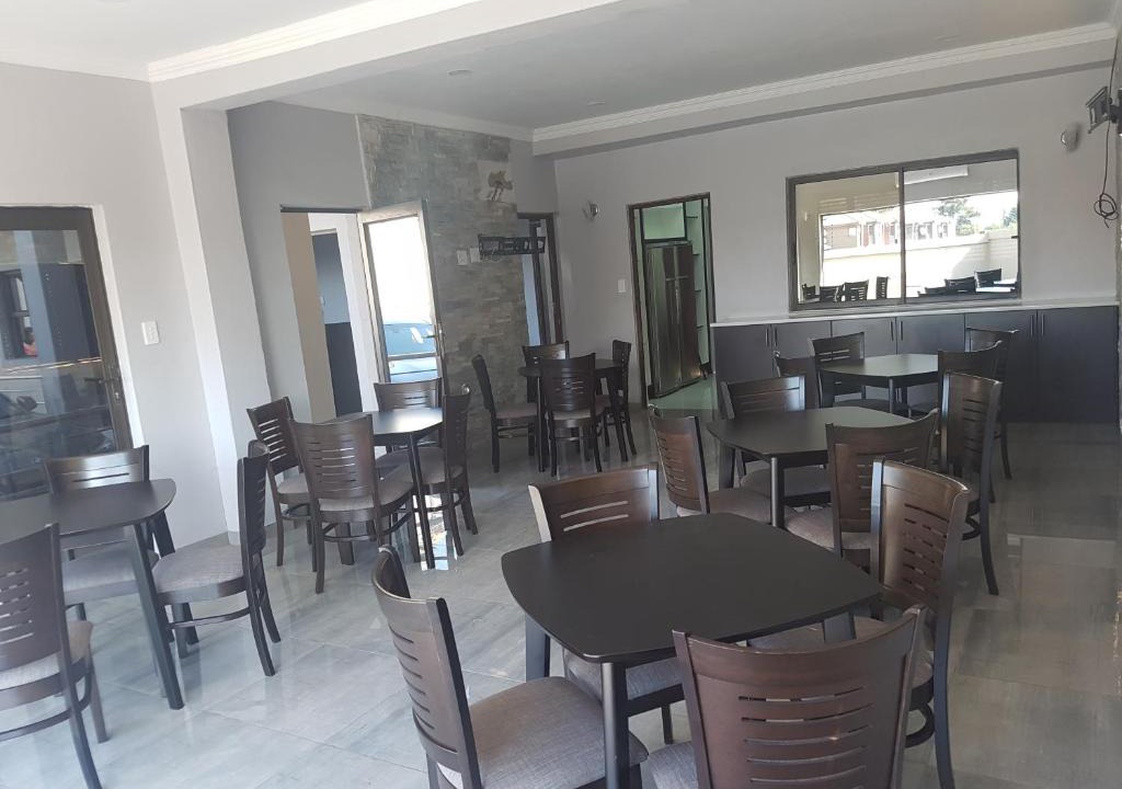 Vanderbijlpark House | Sunflower Guesthouse