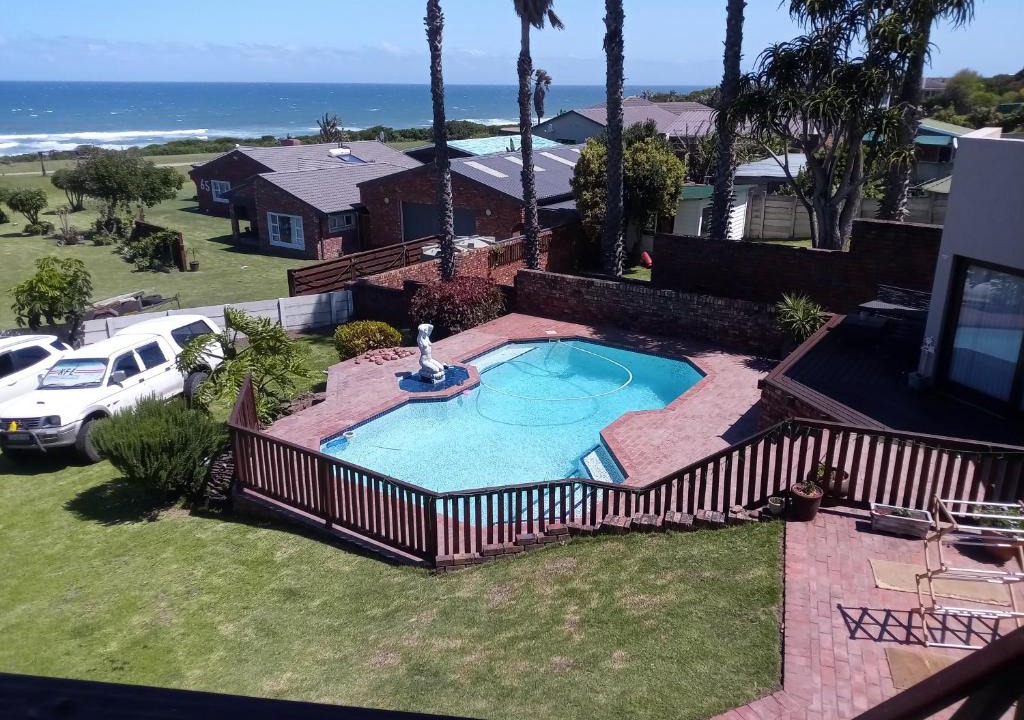 Winterstrand House | Sunrise's Inn Self catering Guesthouse