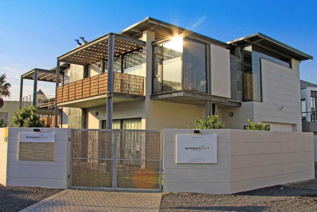 Sunset Beach House | Sunset-Loft