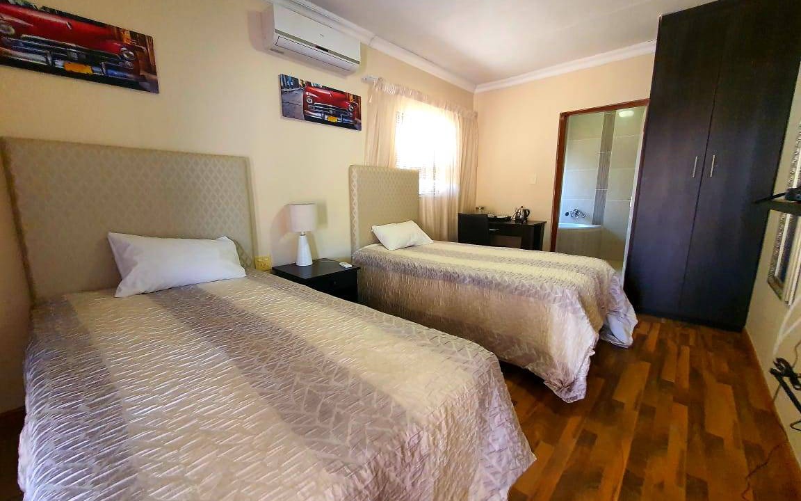 Mahikeng Cabin | Tenacity Mafikeng Guesthouse - 4