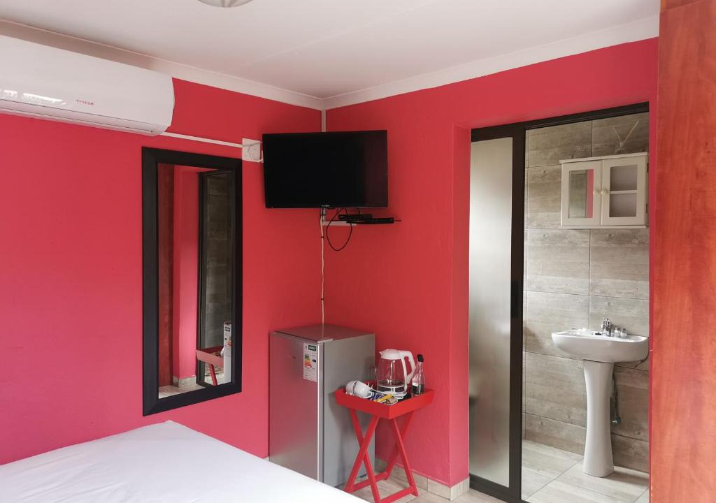 Thohoyandou House | Thavhani Guest House