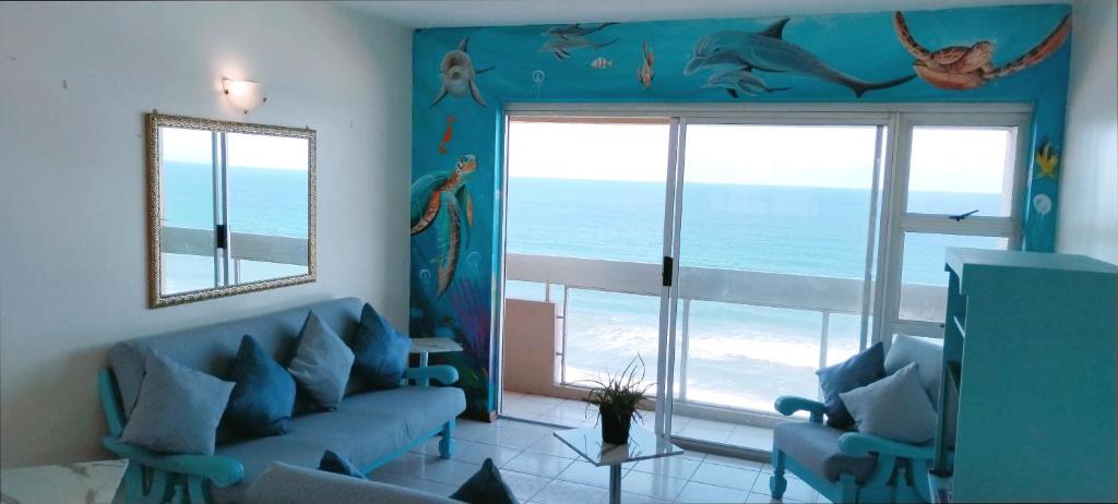 Kingsborough Apartment | The Beach Condo