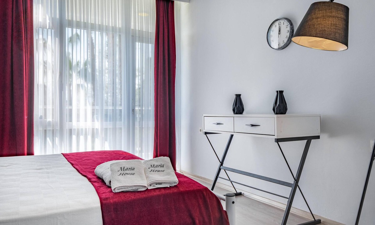 Beach Hill - Beach Flats Bed & Breakfast | The Boardwalk Beach House