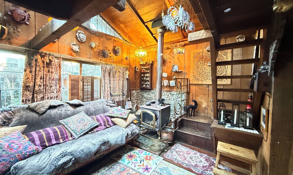 Bolinas Cottage | The Bolinas Artist Cottage-Just a Minit! near the Sea