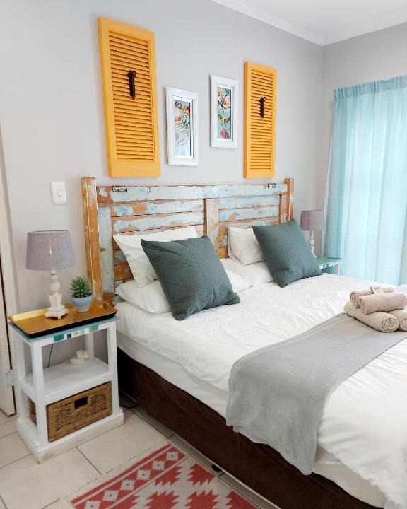 Kidd's Beach House | The Coelacanth Guest House And Beach Thyme Self Catering