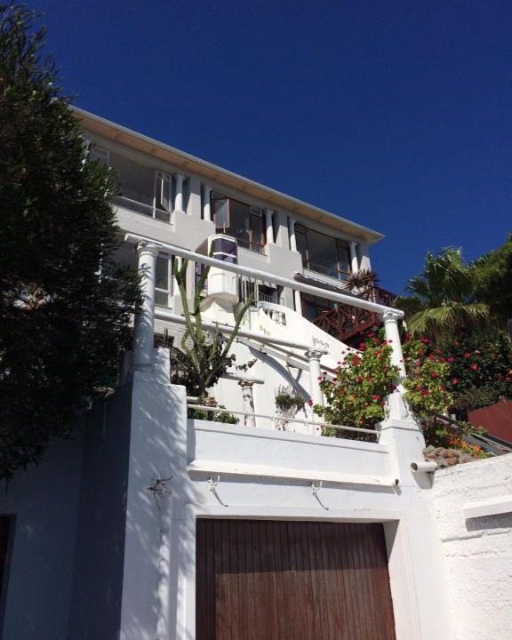 Fish Hoek Apartment | The Cove
