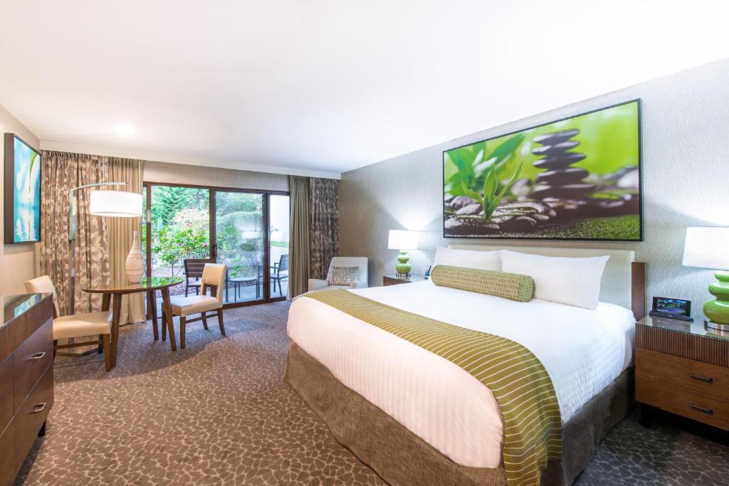 Barron Park Hotel | The Creekside Inn