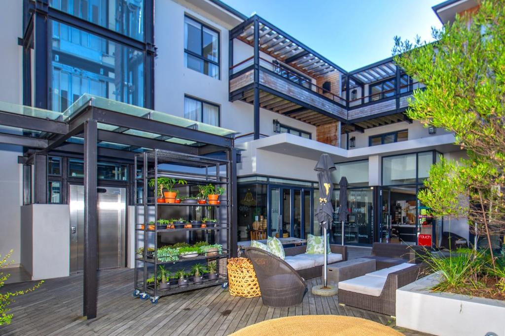 Knysna Central Apartment | The Gallery Apartments