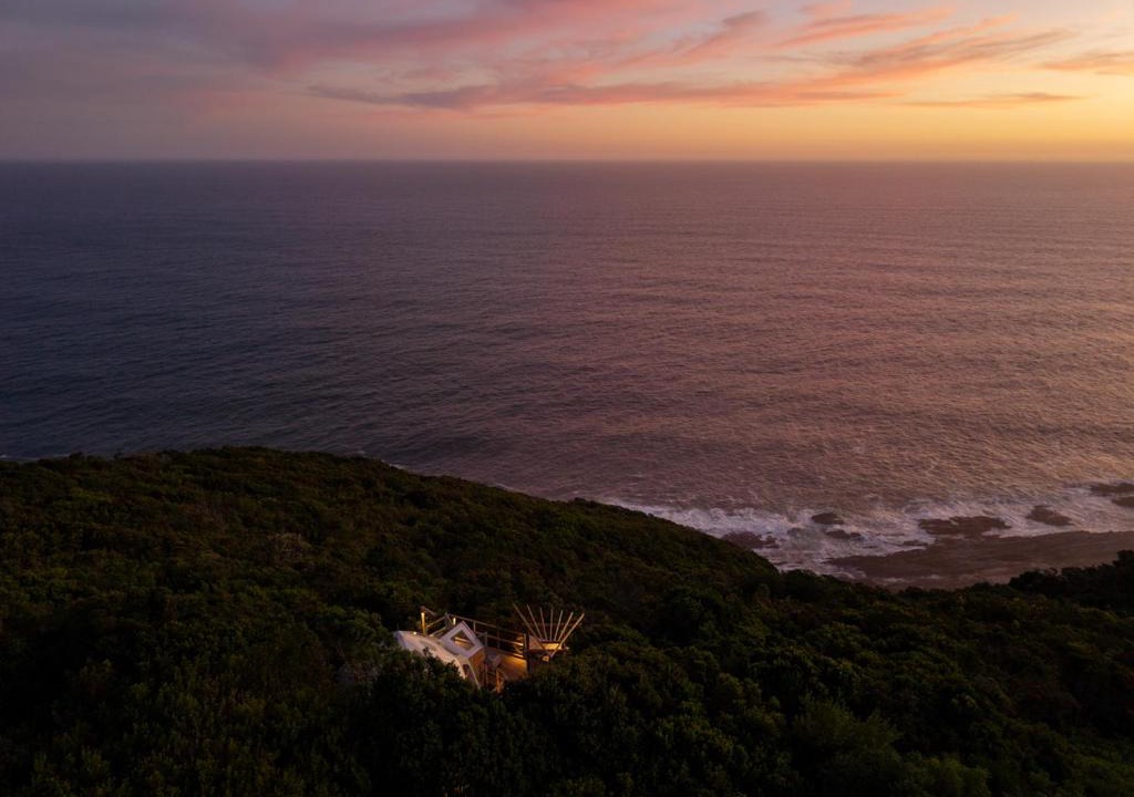 Storms River Hotel | The Hive - Sunset at Misty Mountain Reserve