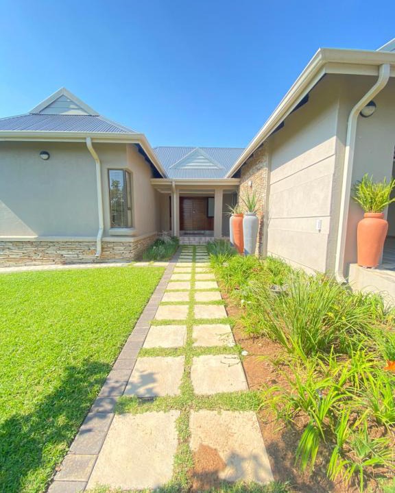 Hazyview House | The House