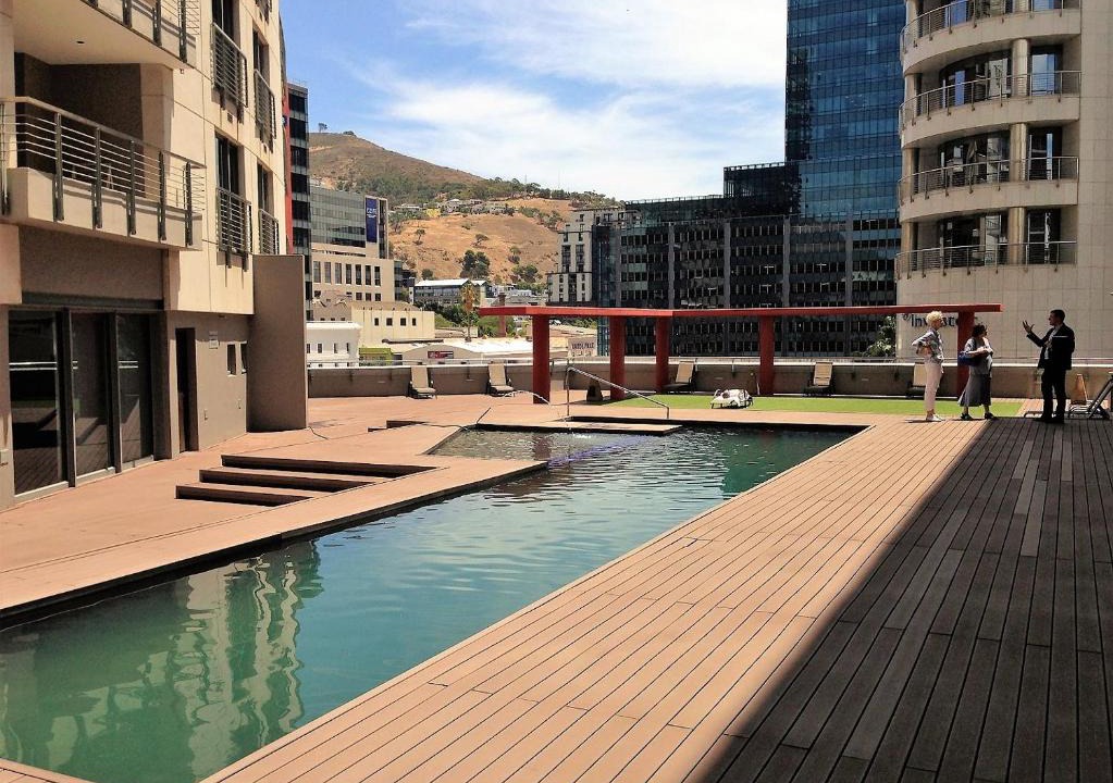 Cape Town City Centre Apartment | The Icon