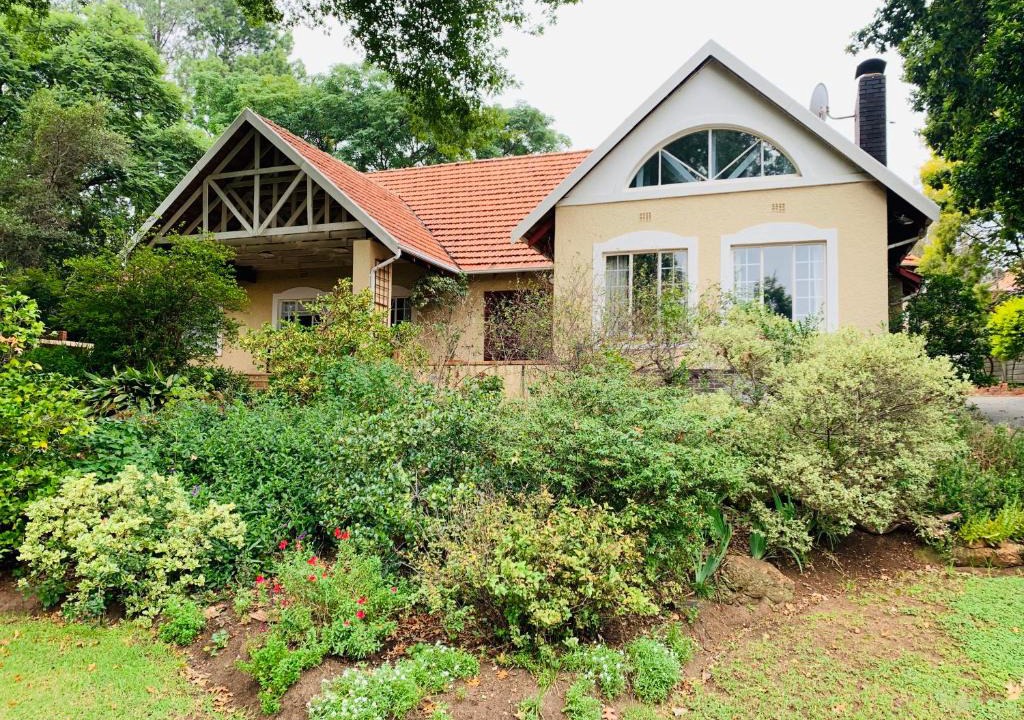 Greater Johannesburg Metropolitan Area Apartment | The Lancaster