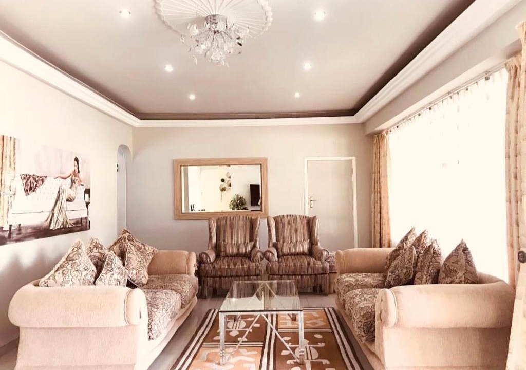 Westville Bed & Breakfast | The Madam Herself B&B