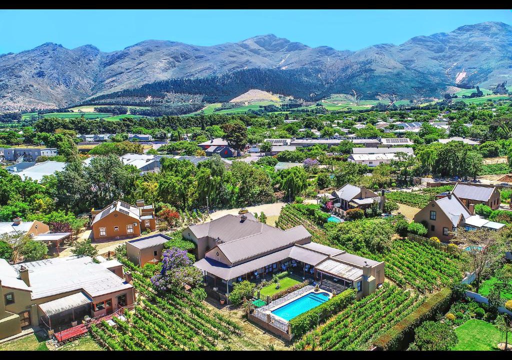 Franschhoek Villa | The Manor House at Roubaix Estate