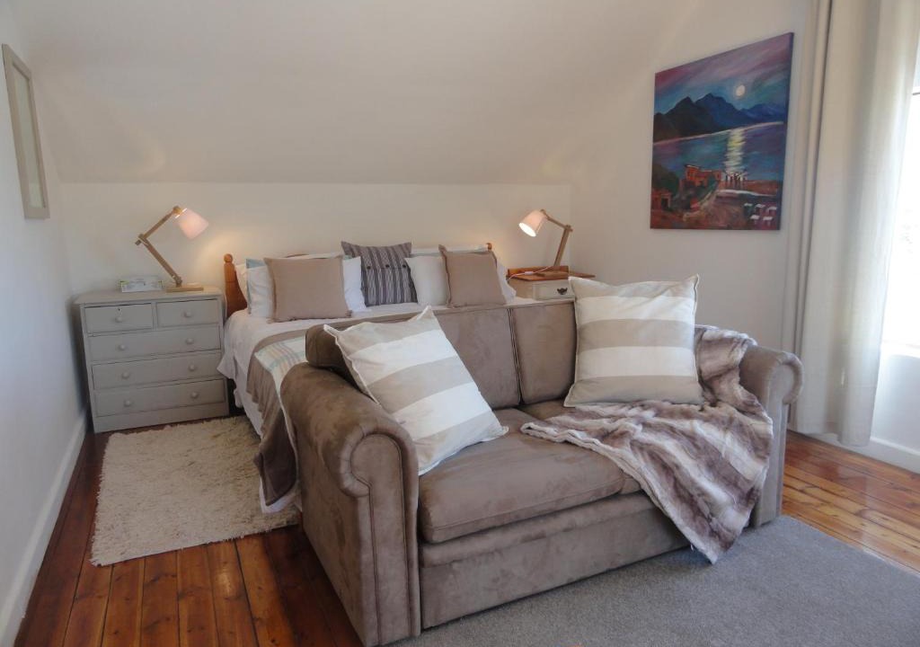 Westcliff Apartment | The Mayflower